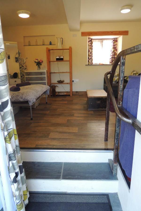 Appartamento The Shippon At Rosehip Launceston Esterno foto